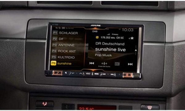 Alpine ILX-702E46 7” Mobile Media System for BMW 3-Series
